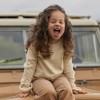 Beige gebreide trui met bloemetjes - Knitted sweater vanilla 